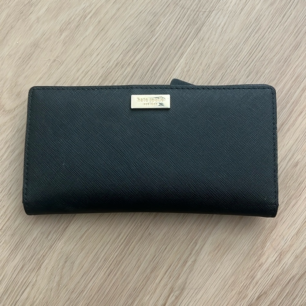 kate spade Laurel Way Stacy Snap wallet
